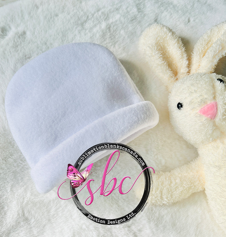 White fleece best sale baby hat